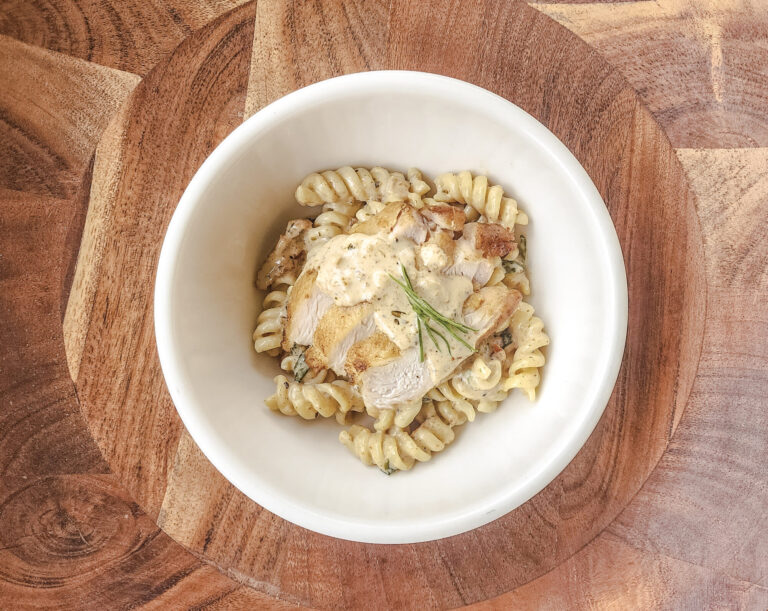 Creamy Sundried Tomato and Chicken Pasta