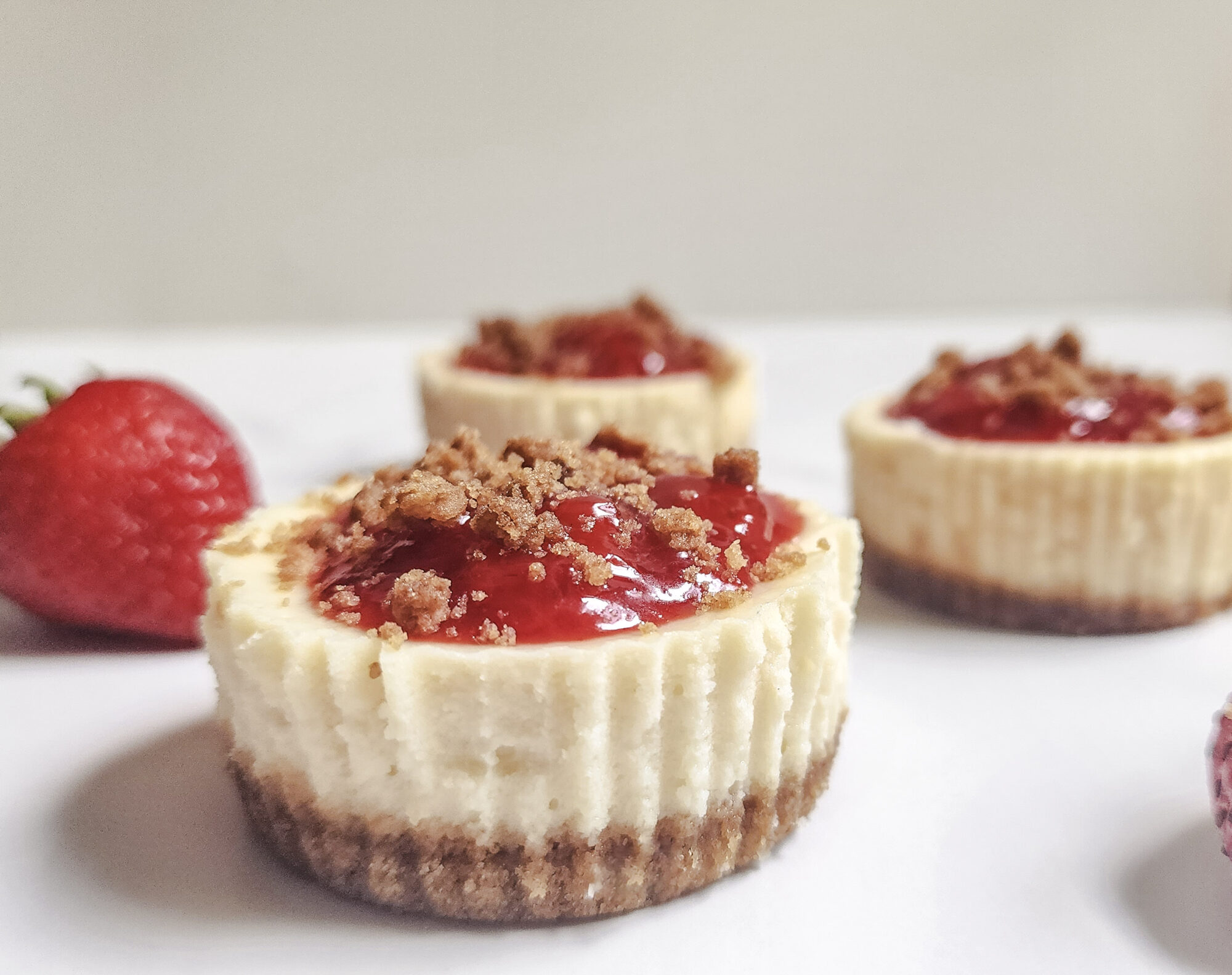 Mini Strawberry Cheesecakes