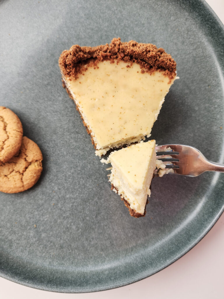 Vanilla Ginger Snap Cheesecake