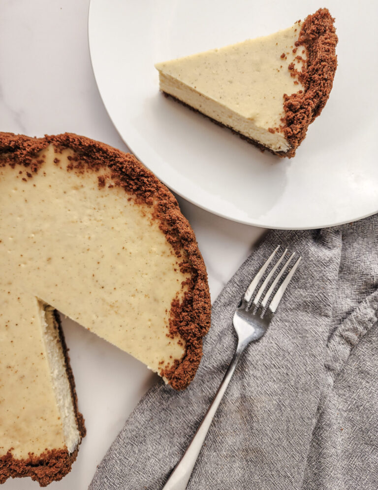 Vanilla Ginger Snap Cheesecake