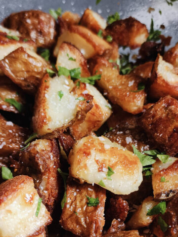 Crispy Oven Roasted Potatoes