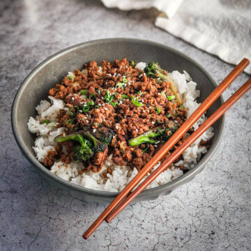 Korean Ground Beef and Broccoli Bowls