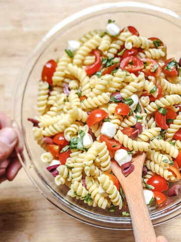 Caprese Pasta Salad with Olives