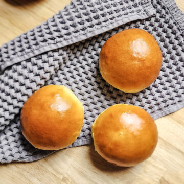 Fluffy Brioche Buns