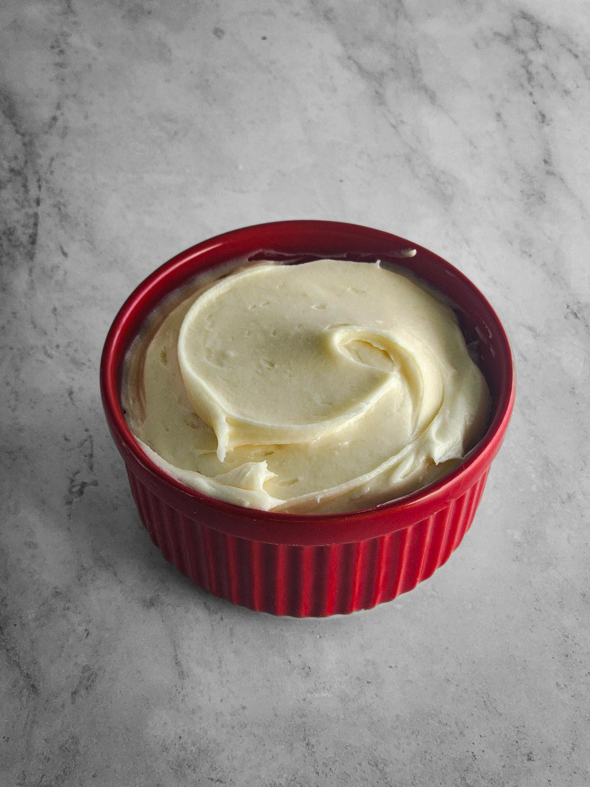 Chai-Spiced Cinnamon Roll - Cream Cheese Frosting Step 1: Combine all of the ingredients into the bowl of a stand mixer, and beat on medium-high speed for 2-3 minutes until soft and fluffy. 